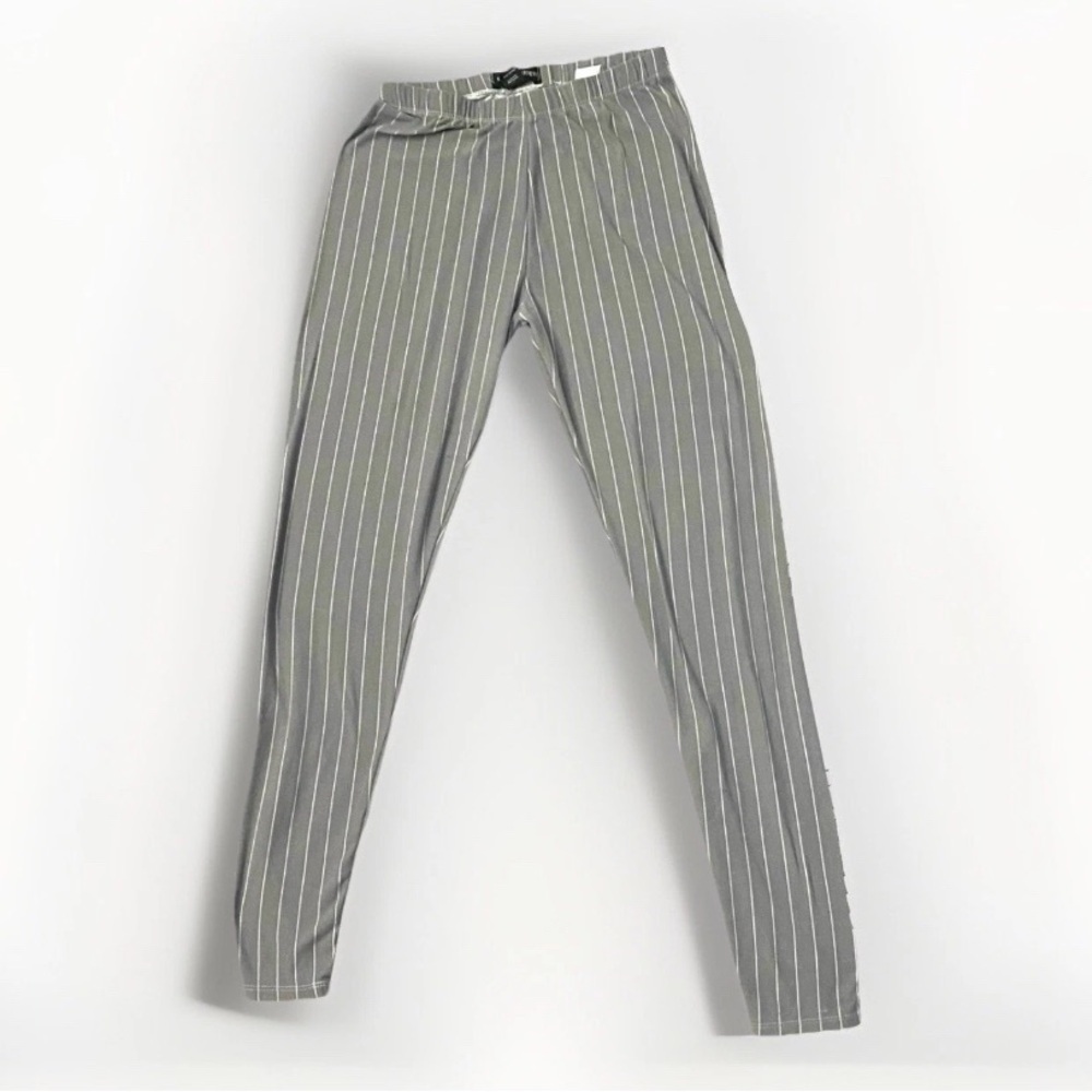 Streetwear Society Grey Stripped Butter Soft Leggings‎ XL Women’s Size Medium